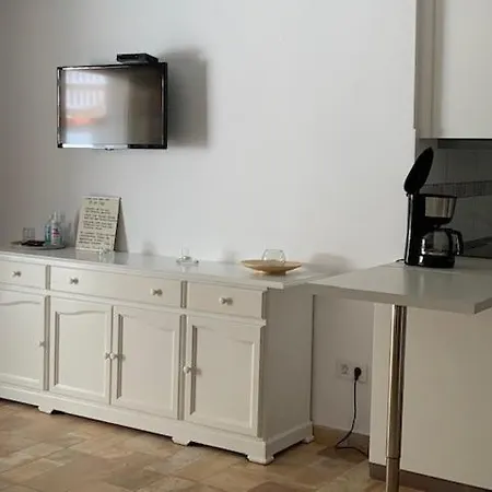 Apartment Direkt Am Strand Chalet *